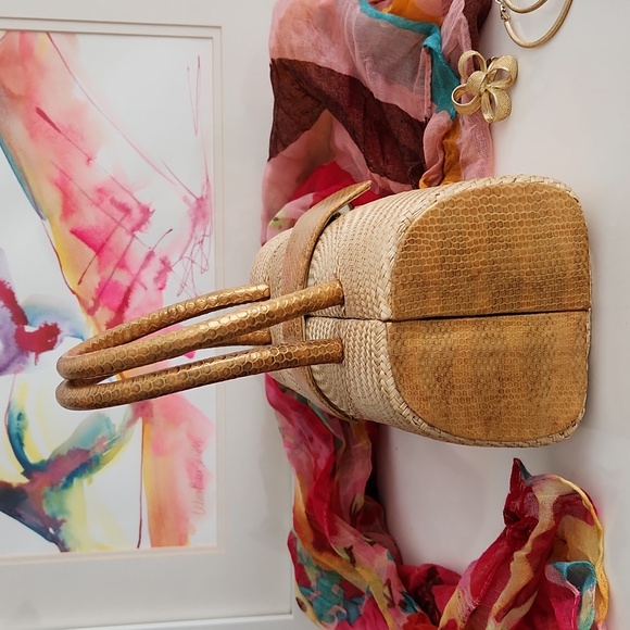 Purse - Picture 2 of 6